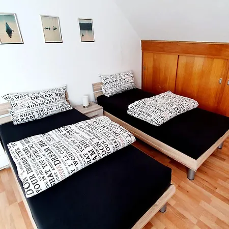 Gemuetliche Monteurwohnung In Apartmán *