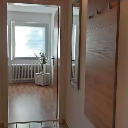 Gemuetliche Monteurwohnung In Apartmán
